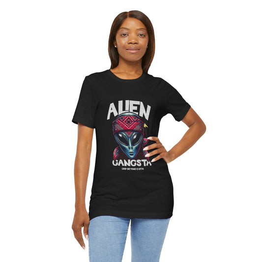 Alien Gangsta Tee - Trendy Extraterrestrial Streetwear for Urban Style