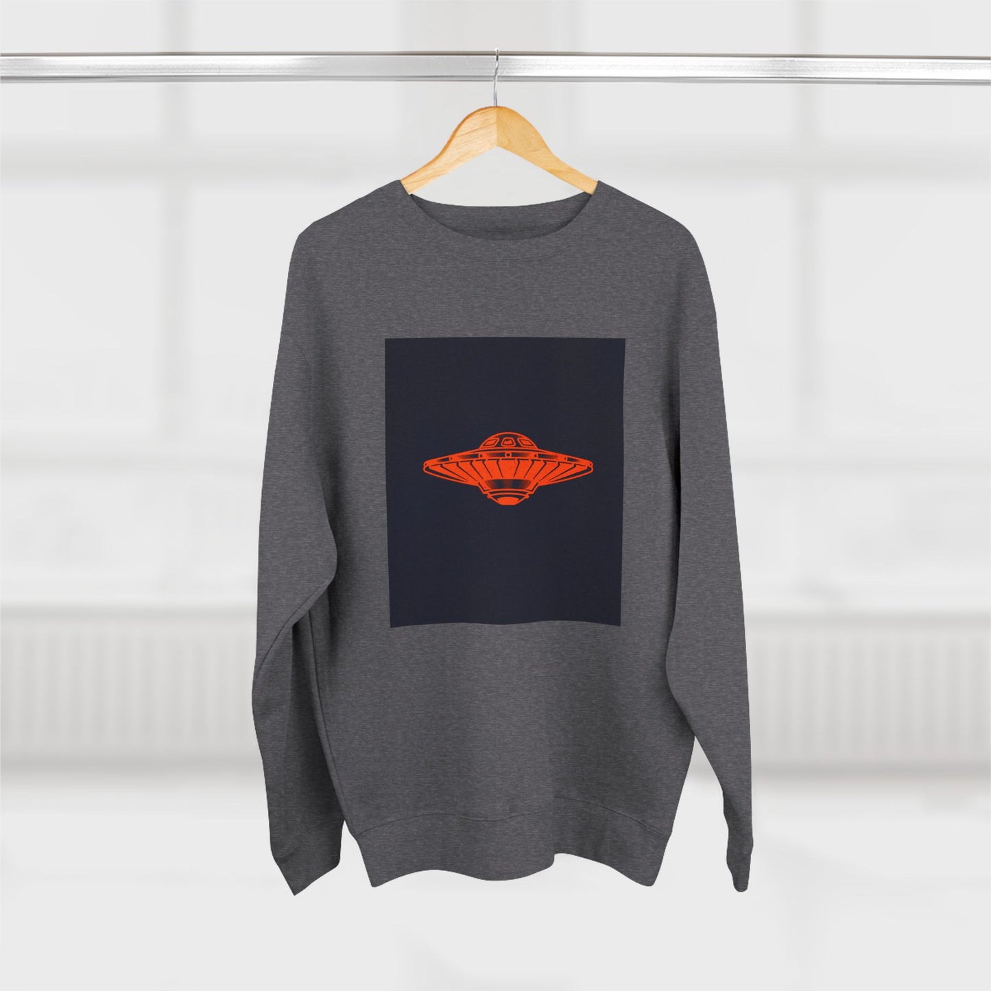 Reptilians Live Crewneck Sweatshirt, Alien Spaceship Unisex Pullover, UFO Print Sweater, Sci-Fi Graphic Jumper, Extraterrestrial Sweatshirt